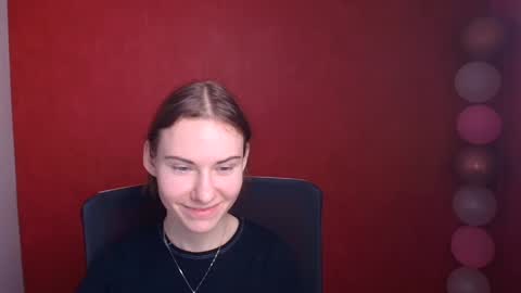 Snapshot of emmi_rossum chatting on February 2025 12:20:01 PM Emmi online show from February 2025 12:20:01 PM