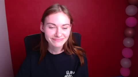 Snapshot of emmi_rossum chatting on March 2025 03:18:01 PM Emmi online show from March 2025 03:18:01 PM