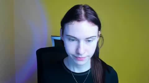 Snapshot of emmi_rossum chatting on March 2025 03:18:02 PM Emmi online show from March 2025 03:18:02 PM