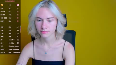 Snapshot of emmi_rossum chatting on September 2025 05:14:02 PM Emmi online show from September 2025 05:14:02 PM