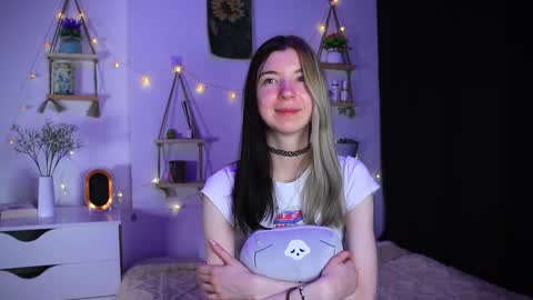 Snapshot of emmie_everly chatting on October 2025 09:25:01 PM emmie_everly online show from October 2025 09:25:01 PM