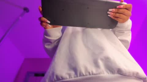    online show from September 2025 11:22:02 AM