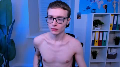 Snapshot of emmit_barker chatting on March 2026 10:08:01 AM Emmit online show from March 2026 10:08:01 AM