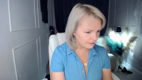 emmmam online show from February 2026 03:32:02 PM