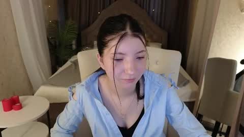 emmy_dreamy_ online show from July 2026 01:33:01 AM