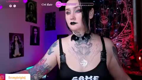 Emmy Bright     50  online show from June 2026 04:18:02 AM