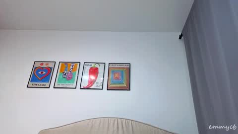 Snapshot of emmycb chatting on October 2025 10:52:01 PM Em online show from October 2025 10:52:01 PM