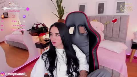 Emmy Evans  online show from December 2024 08:54:02 PM