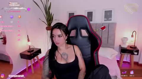 Emmy Evans  online show from December 2024 07:26:02 PM