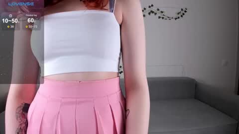 emmyflower online show from March 2025 05:57:02 PM