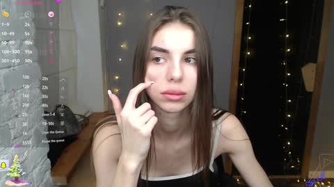 Snapshot of emmygreans chatting on December 2024 12:40:02 PM Emmy online show from December 2024 12:40:02 PM