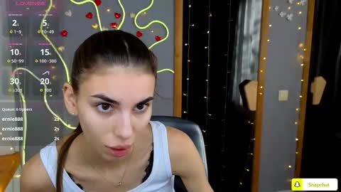 Snapshot of emmygreans chatting on October 2025 05:49:02 AM Emmy online show from October 2025 05:49:02 AM