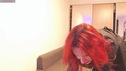 Snapshot of emmylies chatting on December 2024 08:58:02 PM Emmymy favourite tips100035122212377pvt open online show from December 2024 08:58:02 PM