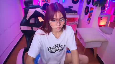 Luisa online show from July 2026 07:49:01 PM