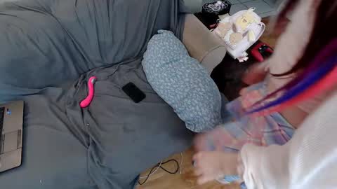 EmoDream1998 online show from February 2025 02:47:02 AM