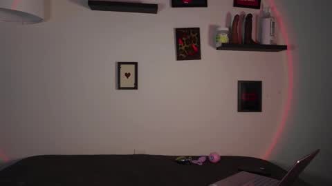 Snapshot of emorisplash chatting on December 2025 05:33:02 PM Emori Splash online show from December 2025 05:33:02 PM