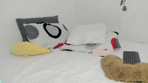 Snapshot of emperatriiiz chatting on December 2024 07:53:02 PM Emperatriz online show from December 2024 07:53:02 PM