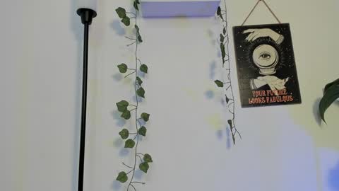 Snapshot of emperatriiiz chatting on January 2025 09:00:02 PM Emperatriz online show from January 2025 09:00:02 PM