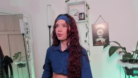 Snapshot of emperatriiiz chatting on January 2025 08:11:01 PM Emperatriz online show from January 2025 08:11:01 PM