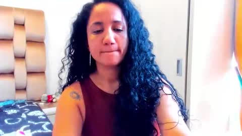 emperatriztapia online show from June 2026 07:16:02 PM