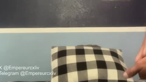 Snapshot of empereurcxliv chatting on April 2026 05:47:02 PM empereurcxliv online show from April 2026 05:47:02 PM