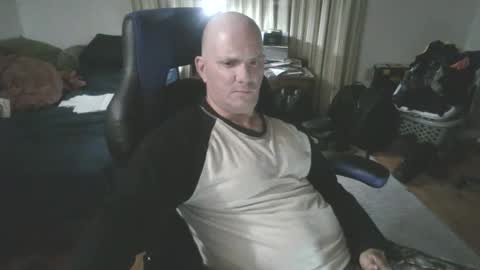 Snapshot of emsguy1 chatting on December 2025 05:37:02 AM Matt online show from December 2025 05:37:02 AM