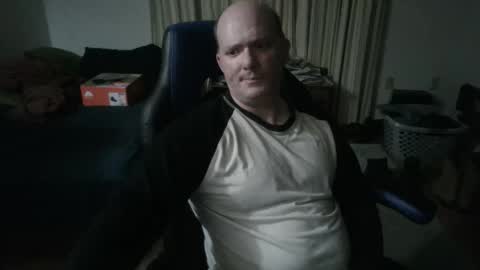 Snapshot of emsguy1 chatting on January 2026 03:31:02 AM Matt online show from January 2026 03:31:02 AM