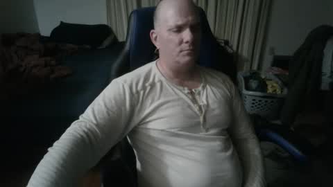 Snapshot of emsguy1 chatting on February 2026 04:55:01 AM Matt online show from February 2026 04:55:01 AM