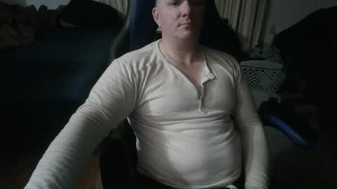 Snapshot of emsguy1 chatting on February 2026 05:55:02 AM Matt online show from February 2026 05:55:02 AM