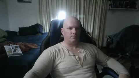 Snapshot of emsguy1 chatting on May 2026 05:23:02 AM Matt online show from May 2026 05:23:02 AM
