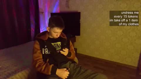 Snapshot of emveeboy96 chatting on November 2025 08:41:01 PM emveeboy96 online show from November 2025 08:41:01 PM