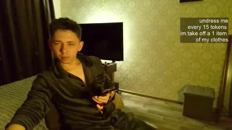 Snapshot of emveeboy96 chatting on November 2025 02:55:02 PM emveeboy96 online show from November 2025 02:55:02 PM