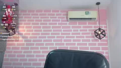 Snapshot of emy_0 chatting on January 2025 06:24:01 AM Emy online show from January 2025 06:24:01 AM