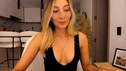 Snapshot of emyconneer chatting on January 2025 11:55:02 PM emyconneer online show from January 2025 11:55:02 PM