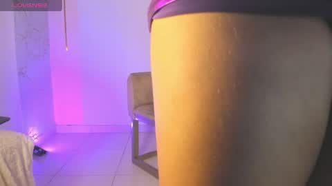 EMYLY  online show from April 2026 11:27:02 PM