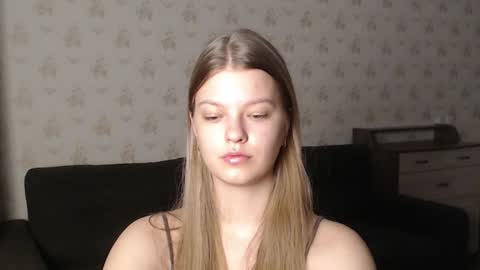 EmySway online show from December 2024 09:47:02 PM