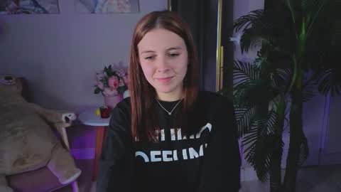 Snapshot of enchanted_bella chatting on October 2025 09:02:01 PM enchanted_bella online show from October 2025 09:02:01 PM