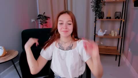 Snapshot of enchanted_bella chatting on October 2025 01:56:02 PM enchanted_bella online show from October 2025 01:56:02 PM