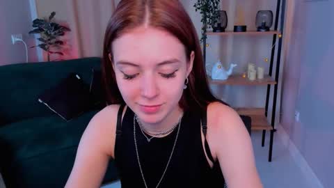 Snapshot of enchanted_bella chatting on October 2025 01:35:02 PM enchanted_bella online show from October 2025 01:35:02 PM