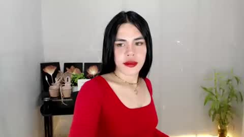 enchantress_mia03 online show from June 2026 09:33:02 AM