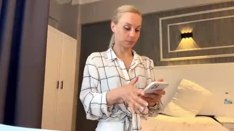 Valeria online show from June 2026 11:45:02 AM