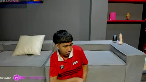 Snapshot of ender_h0tt chatting on April 2026 01:41:02 PM Ender online show from April 2026 01:41:02 PM