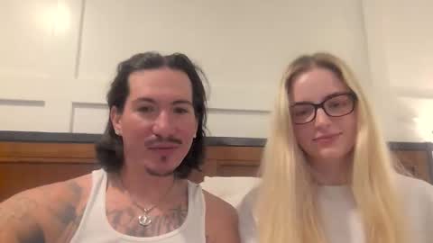 Snapshot of endlessblisss chatting on November 2025 01:22:02 AM After Dark Duet online show from November 2025 01:22:02 AM