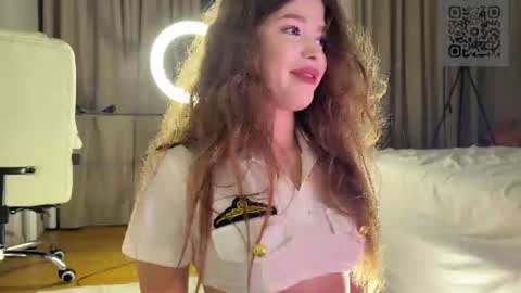 Mia online show from July 2026 09:39:02 PM