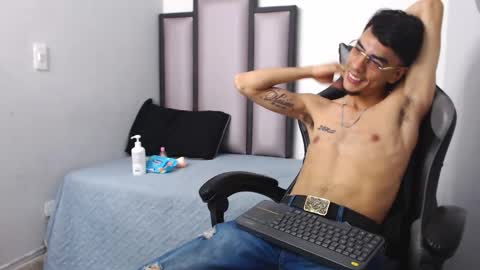 endrick_23 online show from March 2026 03:33:02 AM