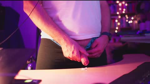 Snapshot of energybra chatting on December 2024 01:39:02 AM uk online show from December 2024 01:39:02 AM