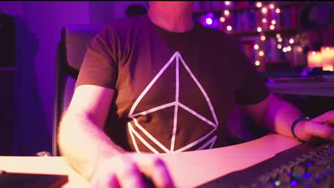 Snapshot of energybra chatting on January 2025 12:59:01 AM uk online show from January 2025 12:59:01 AM