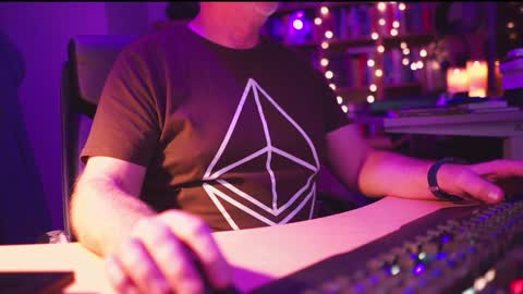 Snapshot of energybra chatting on January 2025 04:01:02 AM uk online show from January 2025 04:01:02 AM