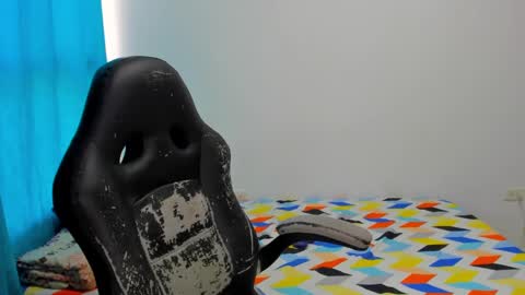 Snapshot of engel20042001 chatting on December 2024 08:23:02 PM engel20042001 online show from December 2024 08:23:02 PM