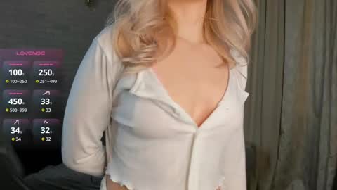 Sofia online show from February 2025 07:26:02 AM